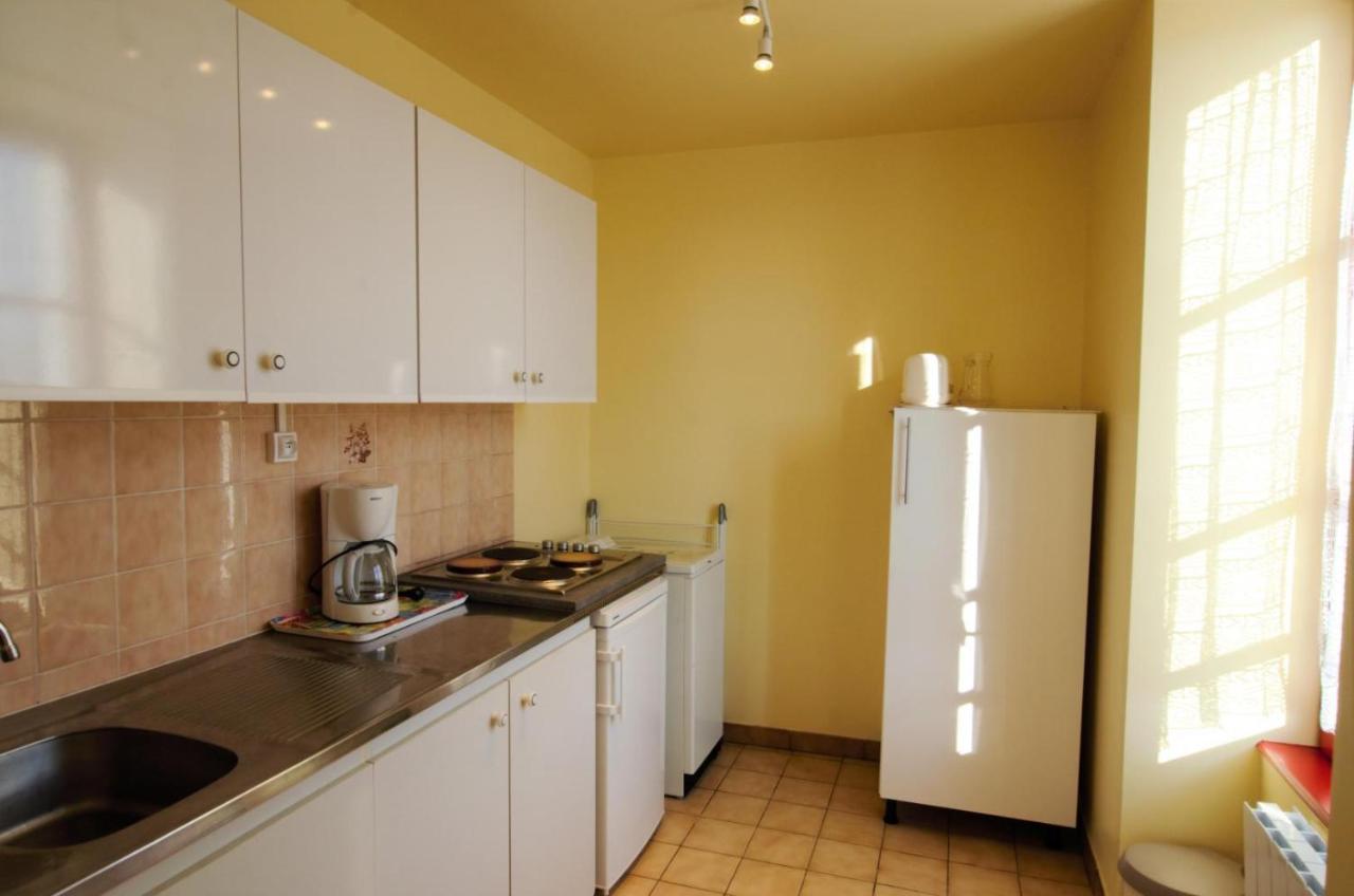 Gite Communal 150 Sainpuits Δωμάτιο φωτογραφία