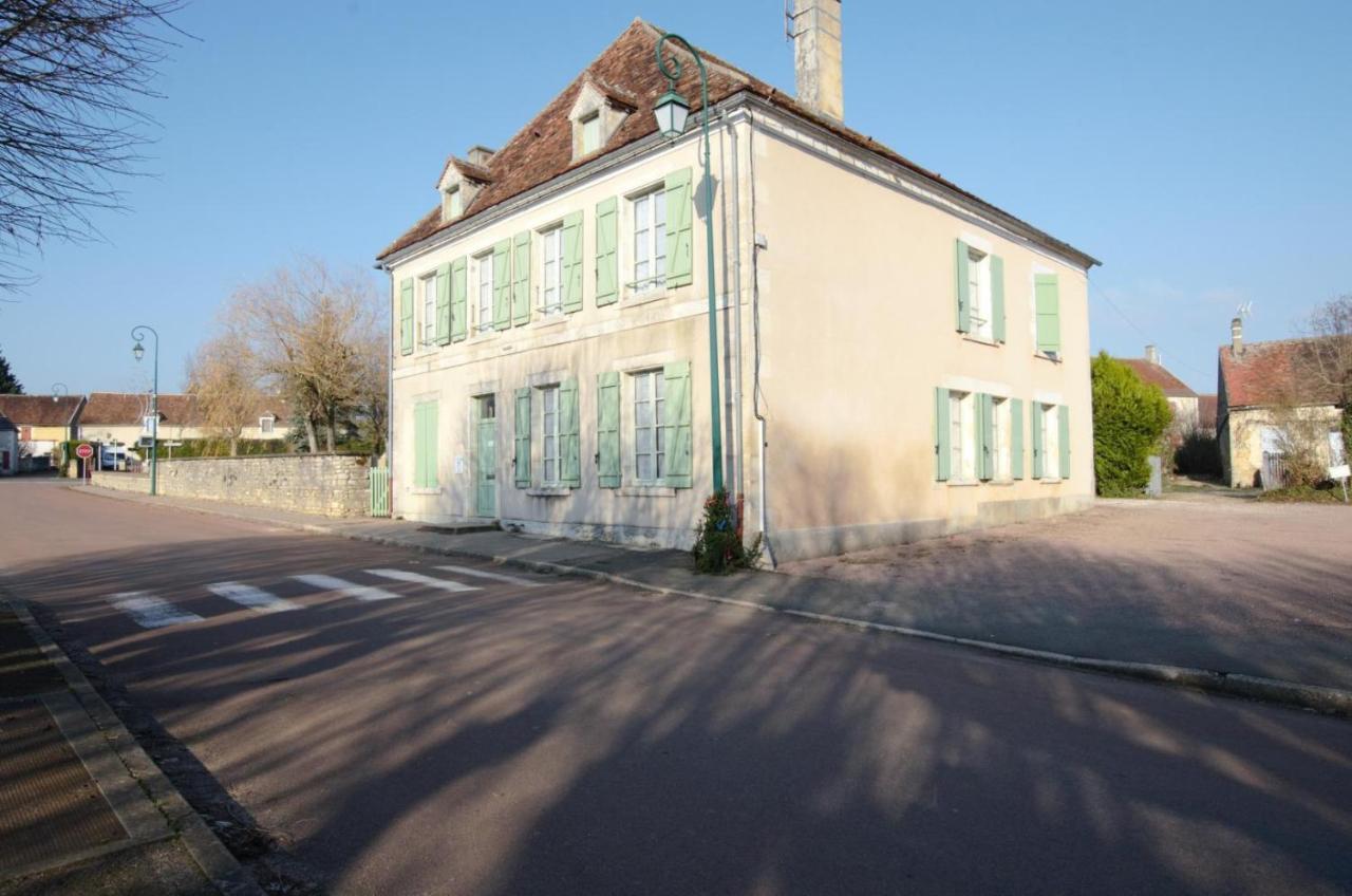 Gite Communal 150 Sainpuits Εξωτερικό φωτογραφία